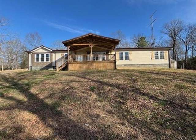 Property at 1360 Johnson Rd, Greenville, KY 42345, 3 beds, 2.5 baths