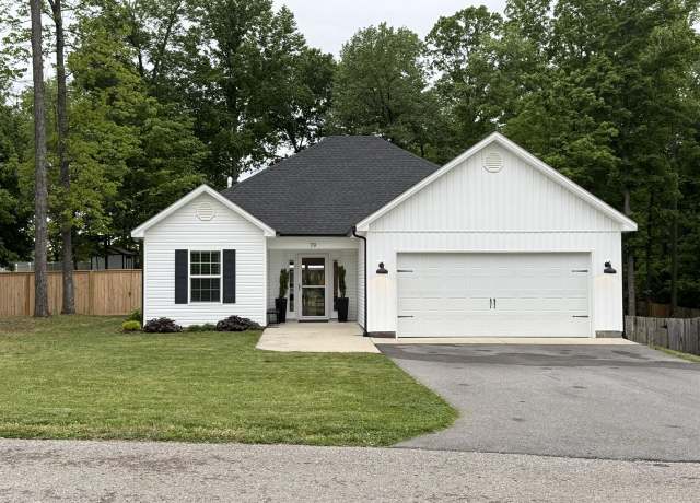 Property at 79 Vance Dr, Scottsville, KY 42164, 3 beds, 2 baths