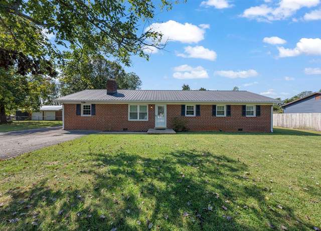 Property at 295 D F Petty Rd, Bowling Green, KY 42103, 4 beds, 2 baths