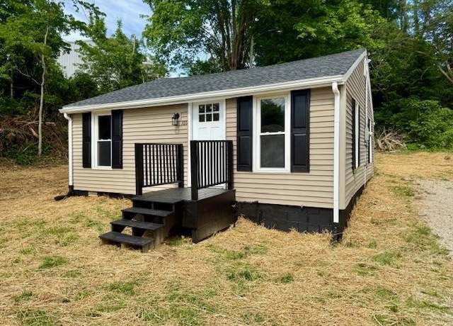 Property at 109 Georgetown Ln, Glasgow, KY 42141, 2 beds, 1 bath