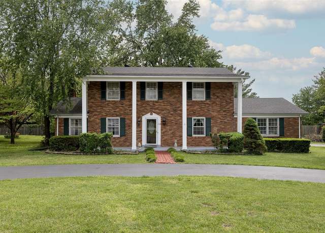 Property at 1326 Eastland Dr, Bowling Green, KY 42104, 4 beds, 2 baths