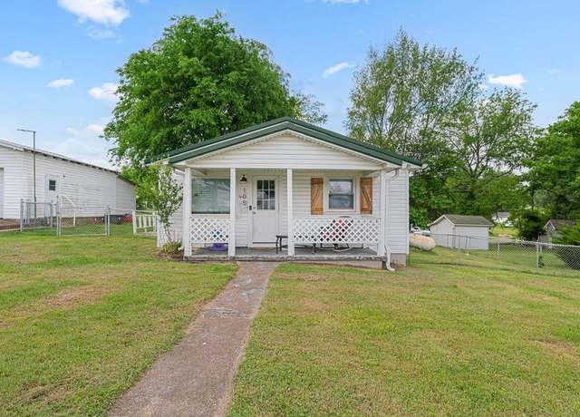 Property at 105 House St, Franklin, KY 42134, 2 beds, 1 bath