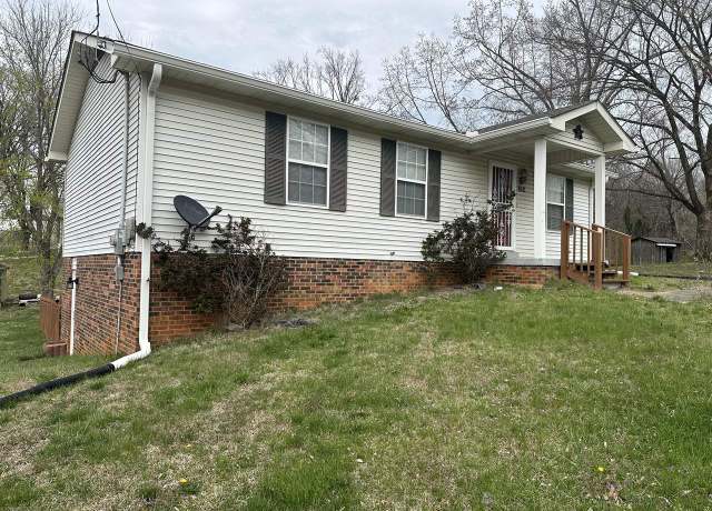 Property at 762 E Maple St, Scottsville, KY 42164, 3 beds, 1 bath