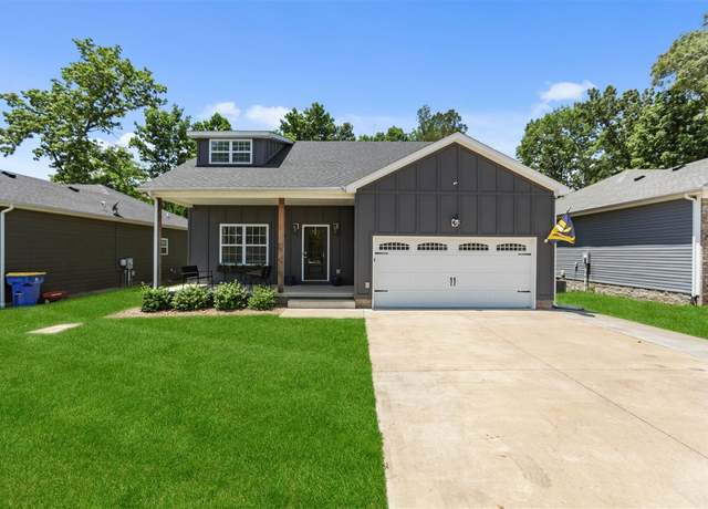 Property at 764 Red Maple St, Bowling Green, KY 42104, 4 beds, 3 baths