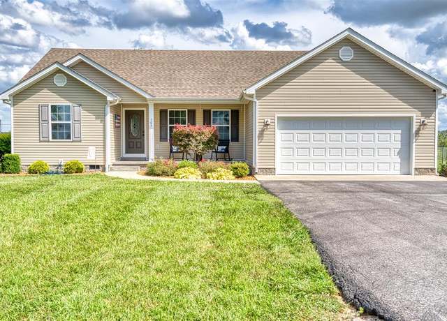 Property at 105 Pembroke Ln, Russellville, KY 42276, 3 beds, 2 baths