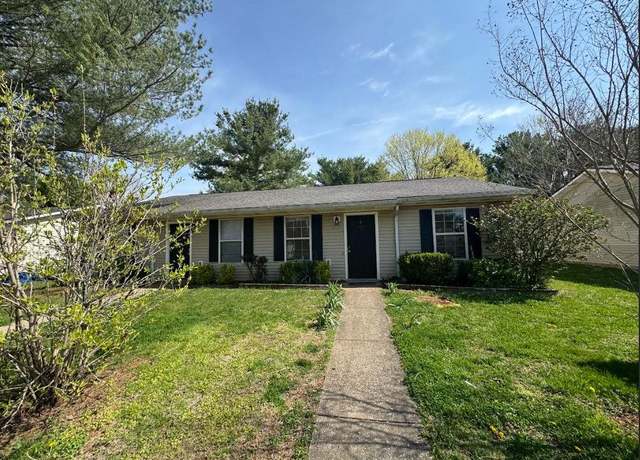 Property at 121 E Heights Ave, Bowling Green, KY 42101, 4 beds, 2 baths