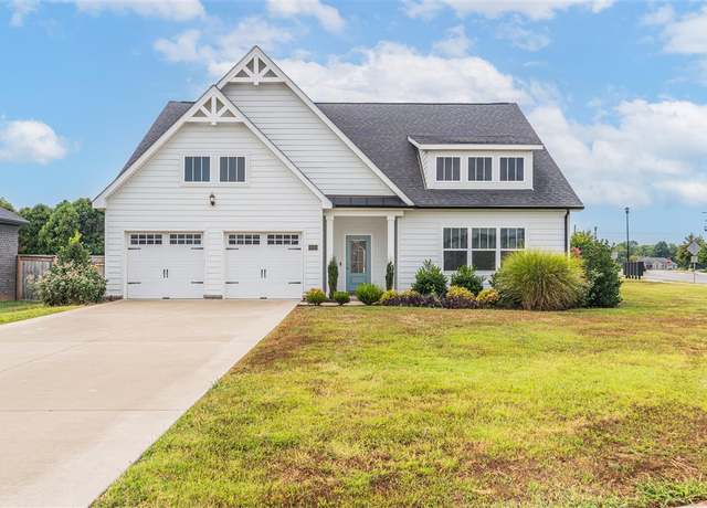 Property at 8702 Merrill Cir, Bowling Green, KY 42104, 3 beds, 2 baths