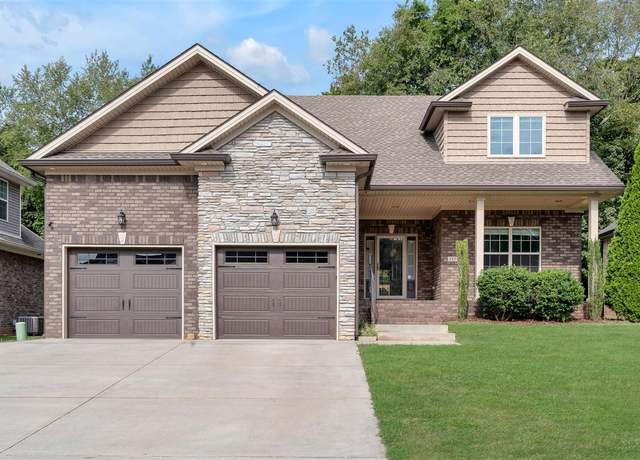 Property at 185 Charlotte Dr, Bowling Green, KY 42104, 4 beds, 2.5 baths