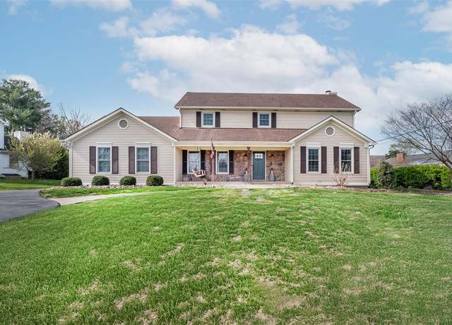 Property at 1853 Woodhollow Way, Bowling Green, KY 42103, 5 beds, 3.5 baths