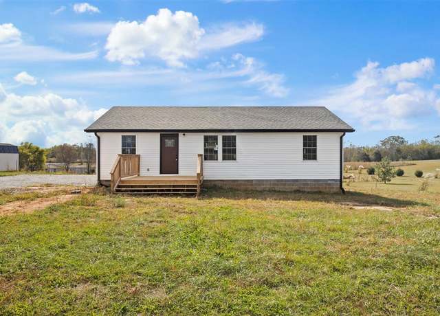 Property at 3 Barbee Ln, Smiths Grove, KY 42171, 3 beds, 2 baths