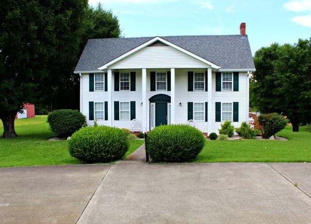 Property at 7399 Roseville Rd, Glasgow, KY 42141, 3 beds, 2 baths