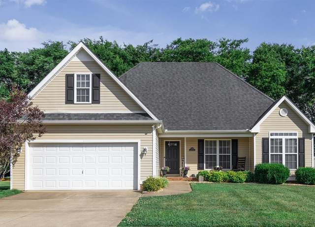Property at 1151 Angelica St, Bowling Green, KY 42104, 3 beds, 2 baths
