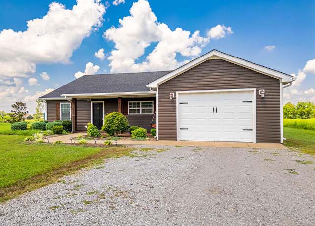Property at 820 Plainview Church Rd, Russellville, KY 42276, 3 beds, 2 baths
