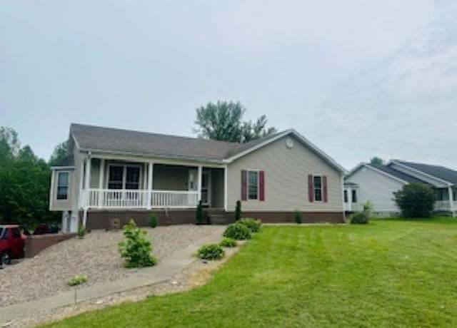 Property at 208 Golden Pond Cir, Glasgow, KY 42141, 4 beds, 2 baths