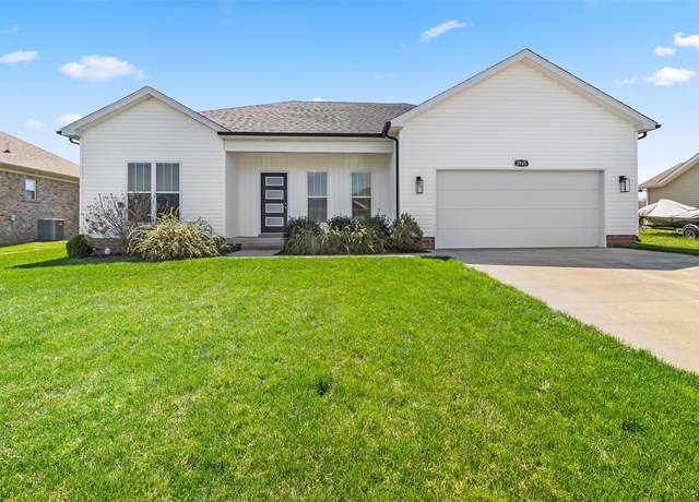 Property at 2935 Tumbleweed Trail Ave, Bowling Green, KY 42101, 3 beds, 2 baths