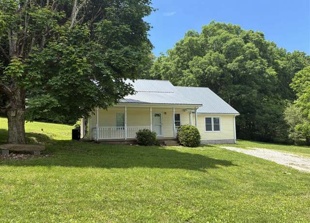 Property at 2369 Concord Rd, Russellville, KY 42276, 3 beds, 2 baths