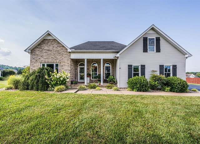 Property at 118 Shaker Ridge Ln, Rockfield, KY 42274, 4 beds, 4 baths