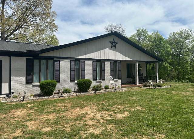 Property at 123 Trappers Trl, Glasgow, KY 42141, 4 beds, 2.5 baths