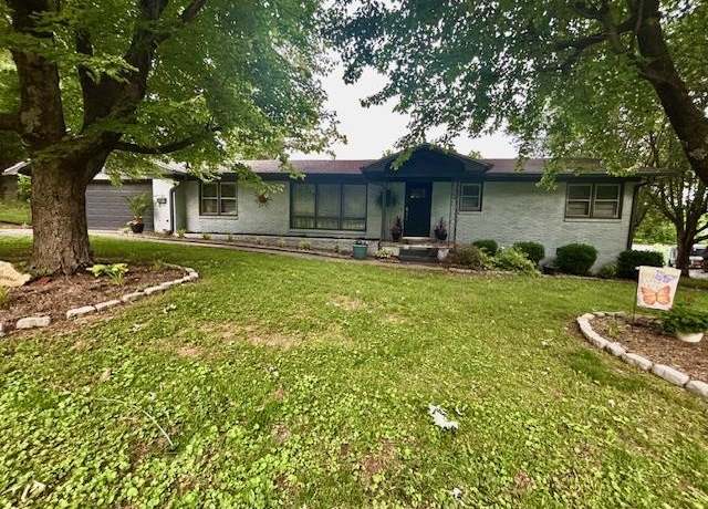 Property at 780 Homewood Dr, Madisonville, KY 42431, 3 beds, 3 baths