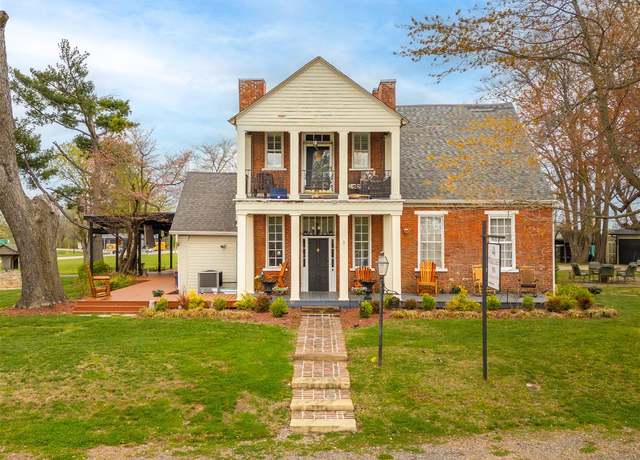 Property at 88 Graysville Rd, Guthrie, KY 42234, 4 beds, 3.5 baths