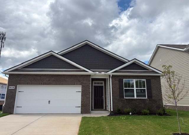 Property at 9058 Bluestem Cir, Bowling Green, KY 42104, 4 beds, 2.5 baths