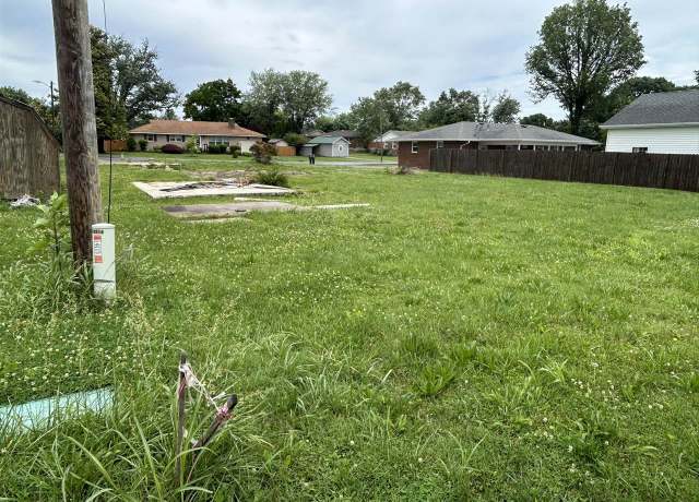 Property at 2210 Lealand St, Bowling Green, KY 42101