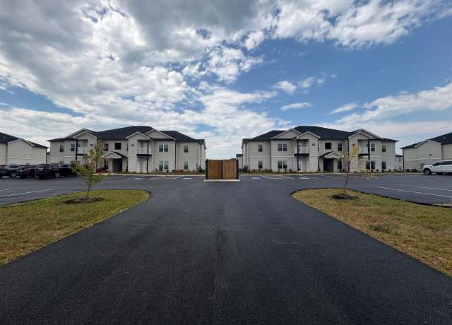Property at 5312 & 5294 Bakers Springs St, Bowling Green, KY 42101, 16 beds, 16 baths