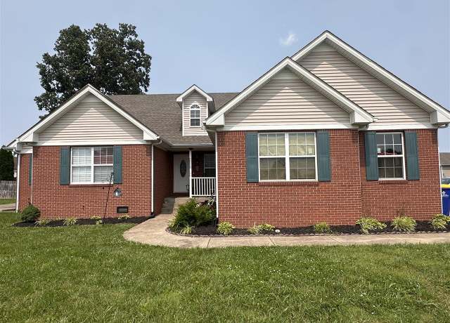 Property at 816 Springfield Blvd, Bowling Green, KY 42104, 4 beds, 2 baths