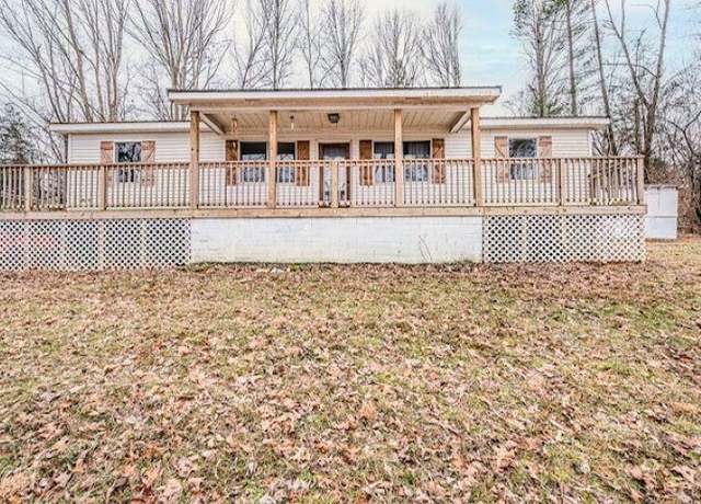 Property at 10680 Barren River Rd, Bowling Green, KY 42101, 4 beds, 2 baths
