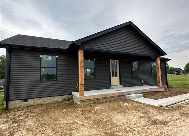 Property at 443 C W Jones Rd, Scottsville, KY 42164, 3 beds, 2 baths