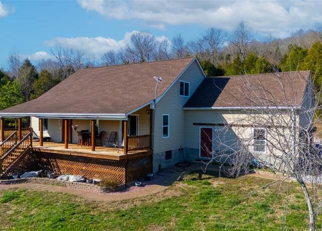 Property at 3415 Hammett Hill Rd, Bowling Green, KY 42101, 5 beds, 2 baths