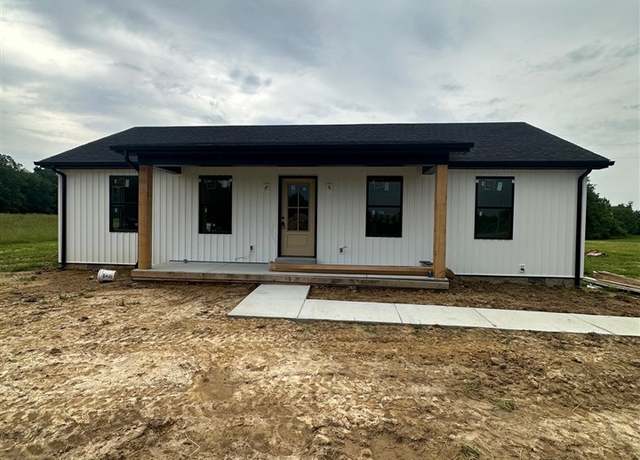 Property at 449 C W Jones Rd, Scottsville, KY 42164, 3 beds, 2 baths