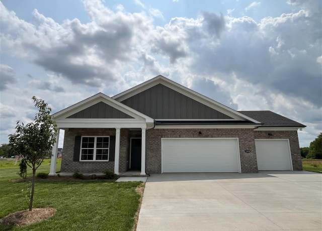 Property at 3499 Southall Blvd, Bowling Green, KY 42101, 4 beds, 2 baths