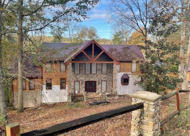 Property at 175 Timberlodge Rd, Austin, KY 42123, 3 beds, 3.5 baths