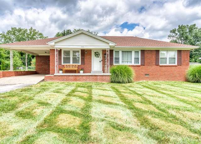 Property at 906 Sunset Ln, Russellville, KY 42276, 3 beds, 1 bath