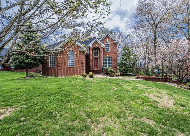 Property at 110 Pine Creek Ct, Bowling Green, KY 42104, 3 beds, 2.5 baths