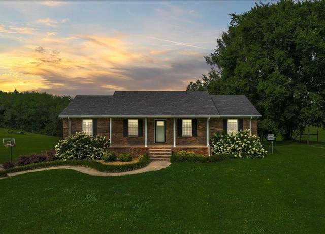 Property at 3656 Bristow Rd, Bowling Green, KY 42103, 3 beds, 3 baths