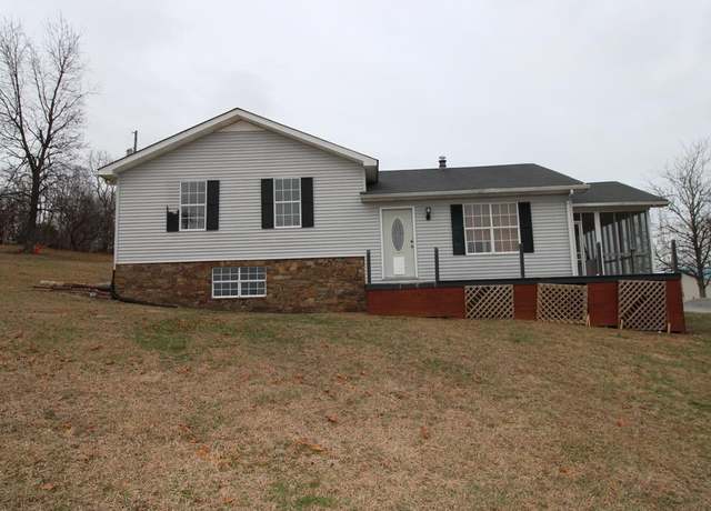 Property at 2824 Jock Rd, Bee Spring, KY 42207, 3 beds, 2 baths