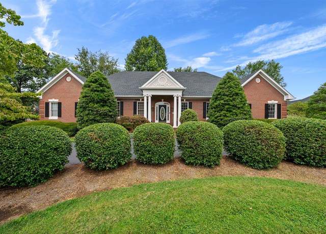Property at 651 Covington Grove Blvd, Bowling Green, KY 42104, 4 beds, 3.5 baths