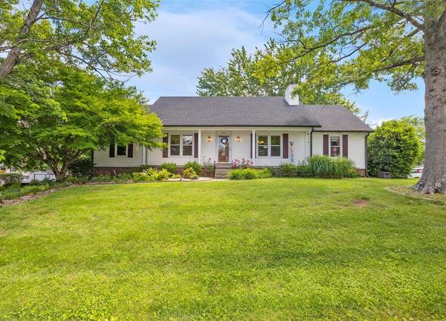 Property at 1311 Mctavish Way, Bowling Green, KY 42104, 5 beds, 2 baths