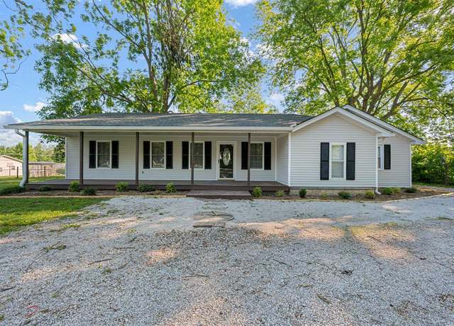 Property at 718 Morehead Rd, Bowling Green, KY 42101, 4 beds, 2 baths