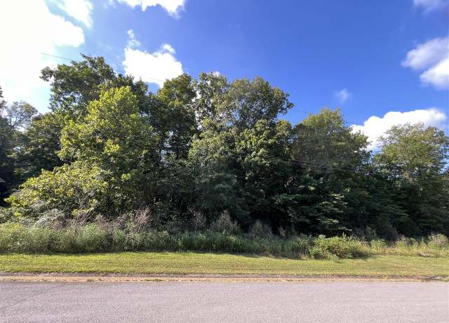 Property at 4362 Girkin Woods Way, Bowling Green, KY 42101