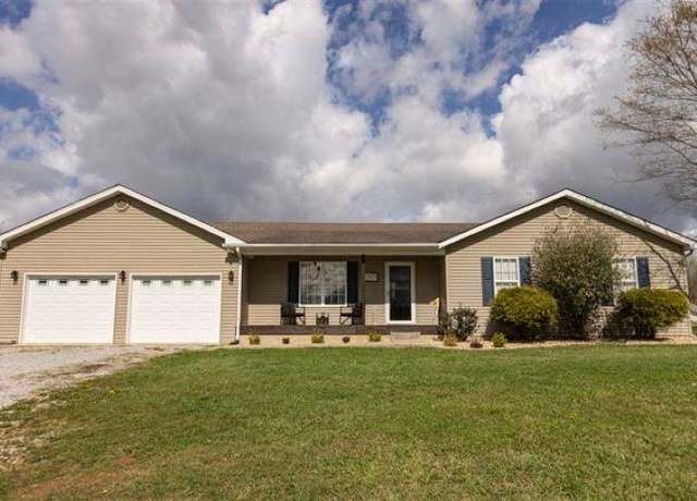 Property at 2923 Coral Hill Rd, Glasgow, KY 42141, 3 beds, 2 baths
