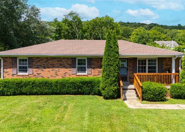 Property at 8860 Morgantown Rd, Bowling Green, KY 42101, 3 beds, 2 baths