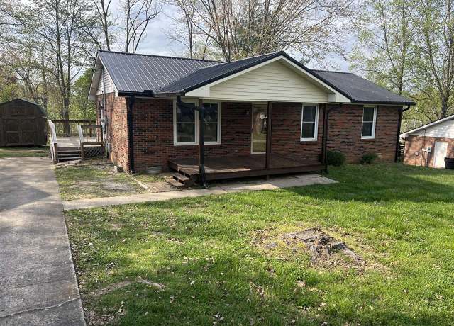 Property at 202 Powell Dr, Scottsville, KY 42164, 3 beds, 1 bath