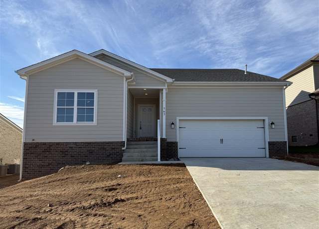 Property at 767 Denver Ln, Bowling Green, KY 42103, 3 beds, 2 baths