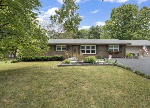 Property at 765 Hill Rd, Bowling Green, KY 42103, 4 beds, 2 baths