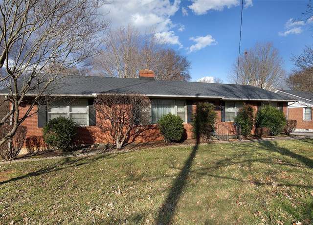 Property at 808 Roselawn Way, Bowling Green, KY 42101, 3 beds, 1.5 baths
