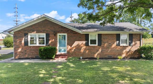 Photo of 701 Riverside Dr, Glasgow, KY 42141