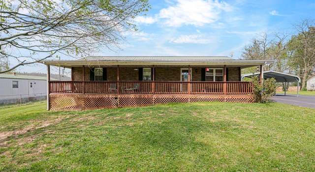 Photo of 572 E Julius Mills Rd, Horse Cave, KY 42749